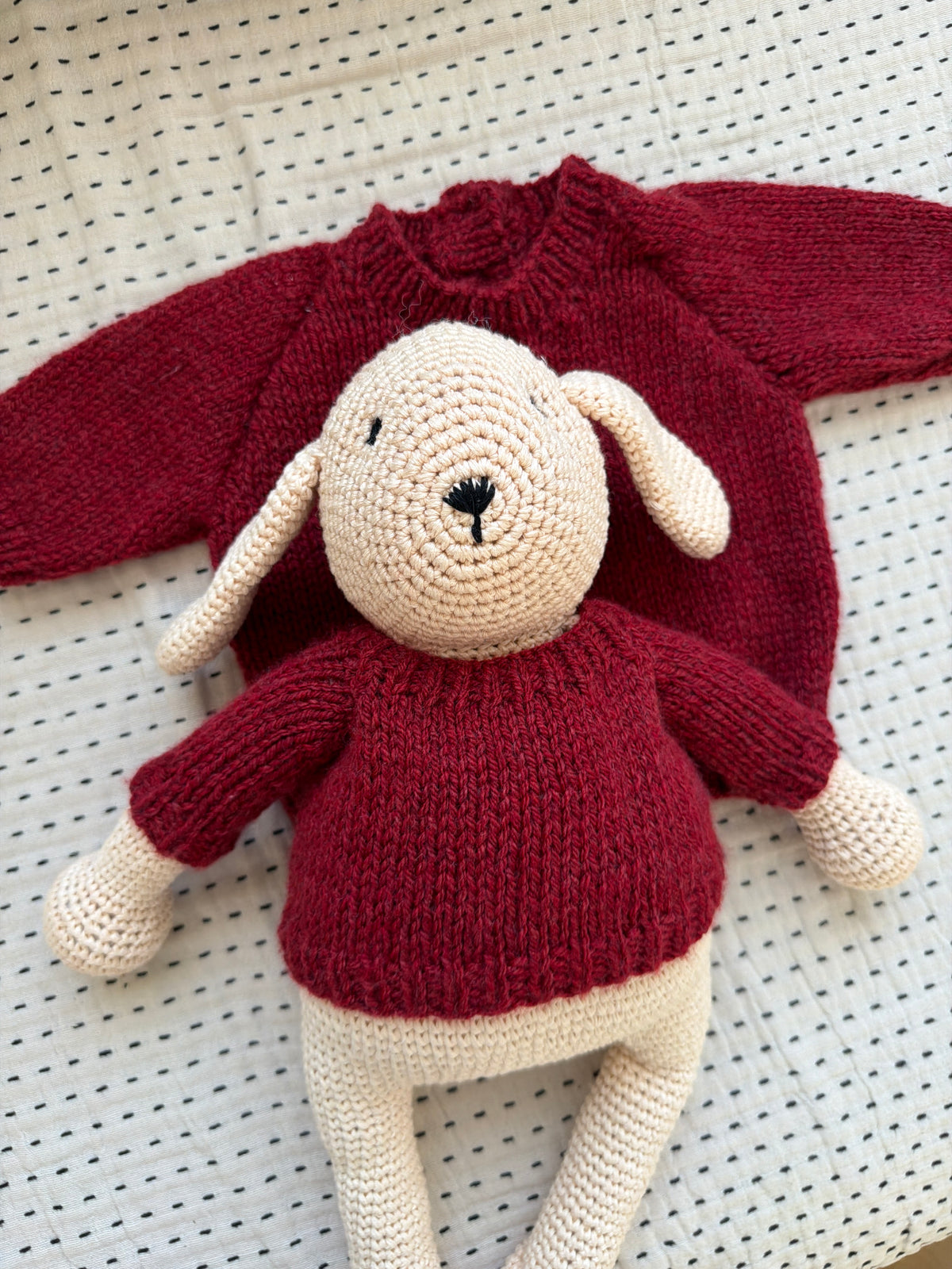 Pull Matchy Matchy – Enfant & Sa Peluche Assortis